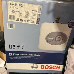 White Mini-Tank Electric Water Heater